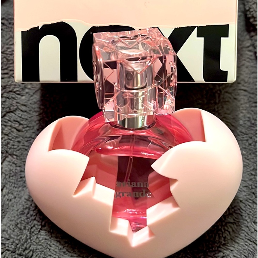 Thank You Next Perfume.